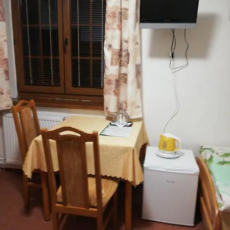 Pensjonat Adam 2*