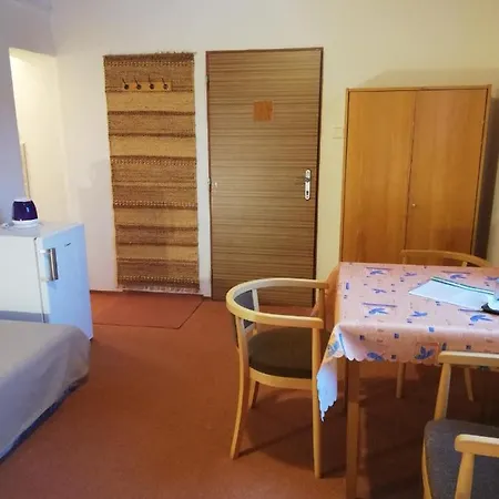 Pensjonat Adam 2*